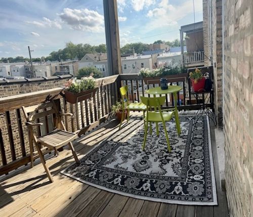 3341 Sunnyside Ave, Chicago IL  60625-5425 exterior