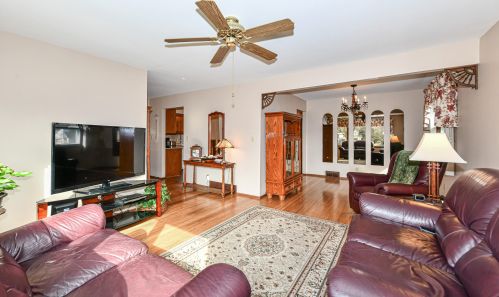 12024 Cleveland Ave, Milwaukee WI 53227-2908 exterior