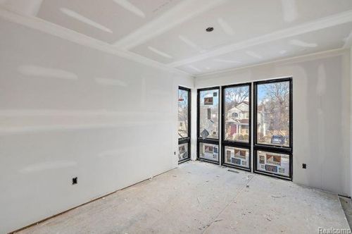 1852 Holland St, Bham MI 48009-6856 exterior