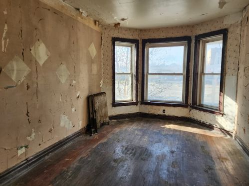 7123 Perry Ave, Chicago IL 60628-6130 exterior