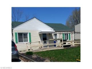 14454 Cleminshaw Rd, Cleveland, OH 44135-1412