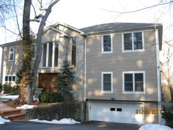 31 Baldpate Hill Rd, Newton, MA 02459-2826