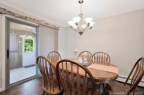 54 Kibbe Rd, Ellington CT 06029-2511 exterior