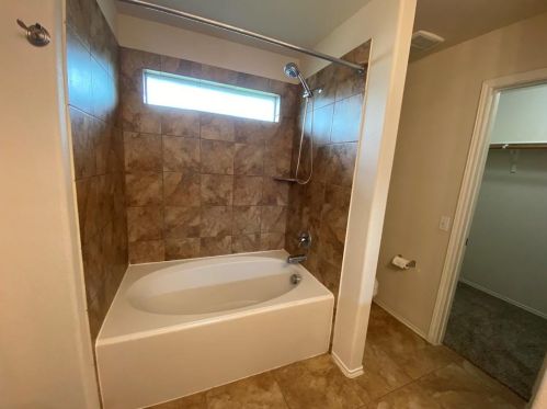 5640 Emma Thompson Way, Austin TX 78747-1707 exterior