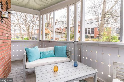 5070 Central Ave, Washington DC 20019-6472 exterior