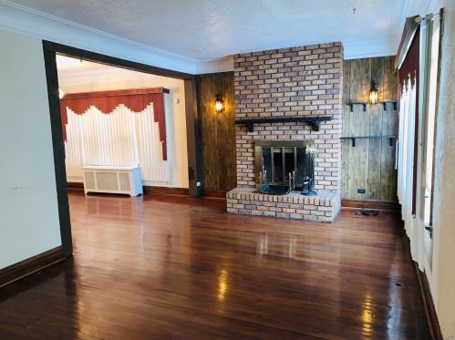 3407 59th Ct, Chicago, IL 60804-3827