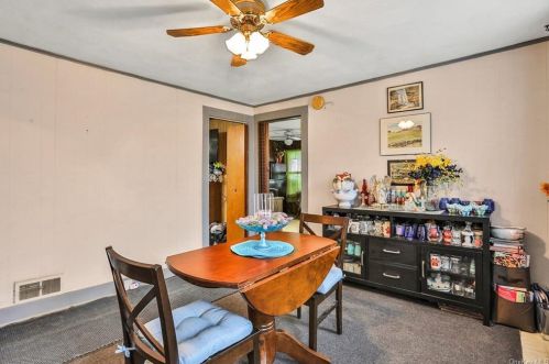 49 Delafield St, Poughkeepsie NY 12601-1708 exterior