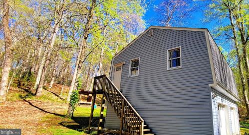 151 Autumn Ct, Huntingtown MD 20639-3400 exterior