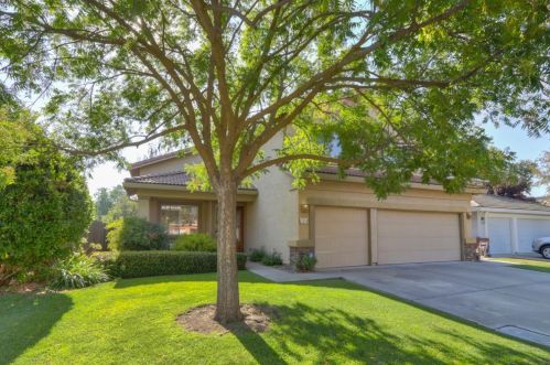 1213 Valerosa Way, Davis, CA 95618-7131