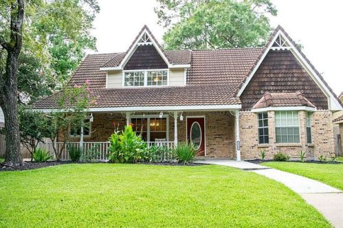 3215 Highland Laurels Dr, Humble, TX 77345-1160