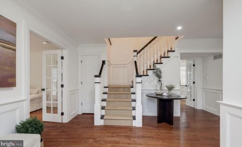 8701 Belmart Rd, Rockville MD  20854-1610 exterior