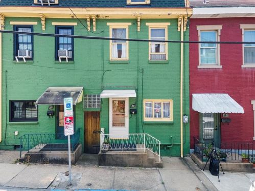 186 45 St, Pittsburgh PA 15201-3056 exterior