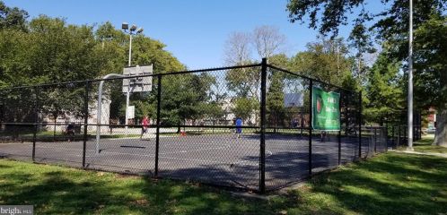 1600 4 St, Philadelphia PA 19148-1303 exterior