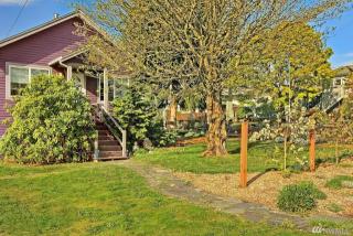 200 100th St, Seattle, WA 98133-9104