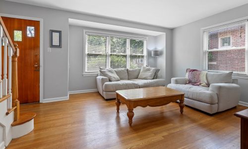 10734 Artesian Ave, Chicago, IL 60655-1220