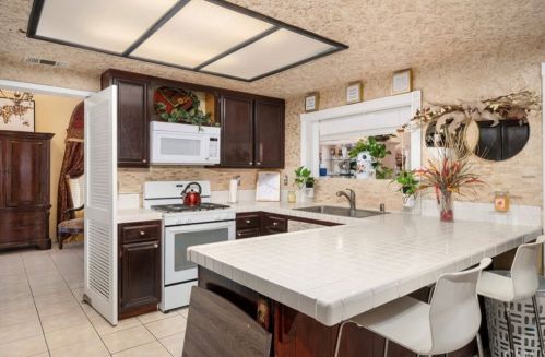 9031 Marmalade Ct, Riverside CA 92508-6227 exterior