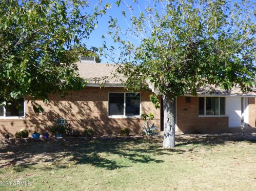 5548 12th Ave, Phoenix AZ  85013-1716 exterior