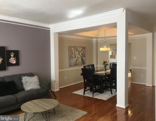 6311 Franconia Commons Dr, Alexandria VA  22310-2567 exterior