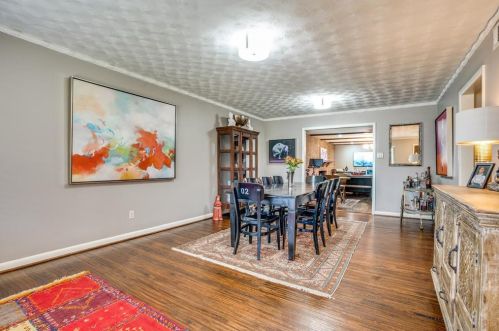 2511 Bonnywood Ln, Dallas TX  75233-2803 exterior