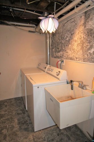 135 Faribault St, Duluth MN 55803-1727 exterior