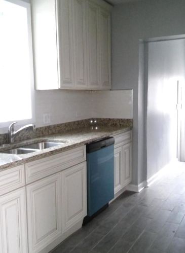 3837 Huron St, Chicago IL 60611-3043 exterior