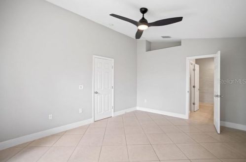 10124 Arbor Run Dr, Tampa FL  33647-2902 exterior