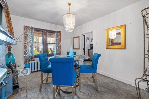 210 Elizabeth St, Pittsburgh PA 15207-1819 exterior