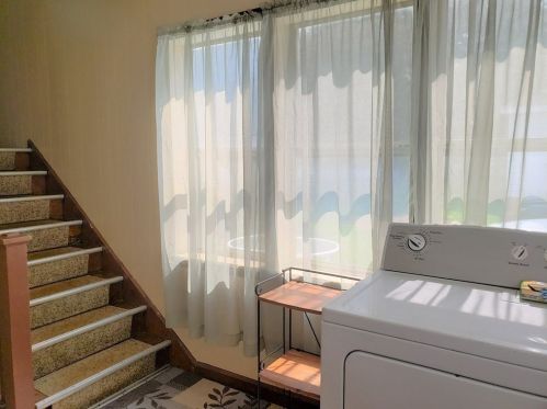 14 Goddard St, Webster MA 01570-2407 exterior