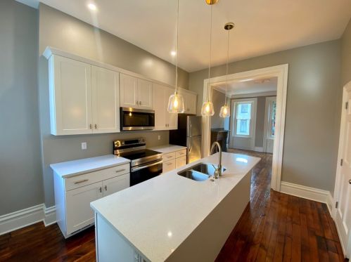 1242 Resaca Pl, Pittsburgh PA  15212-4519 exterior