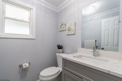 27 Norwood Rd, Springfield NJ 07081-2234 exterior