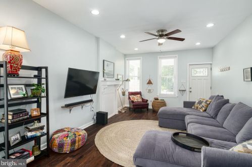 3625 Fairmount Ave, Philadelphia PA 19130-2836 exterior