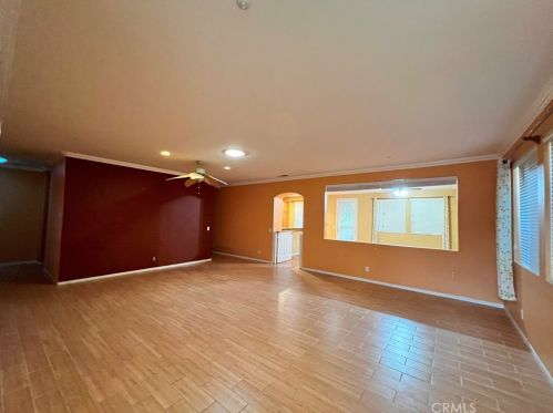 1120 Nina Dr, Oxnard, CA 93030-5473