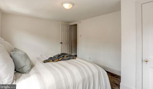 513 Poplar St, Lancaster PA  17603-5234 exterior