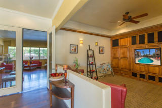 10 Minnezona Ave, Phoenix AZ  85013-2923 exterior