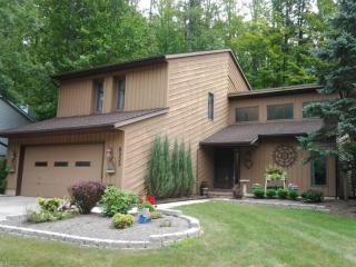 8333 Settlers Psge, Cleveland, OH 44141-1747