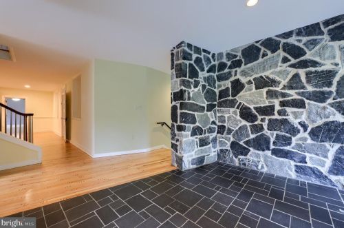 1944 Millersville Rd, Lancaster PA 17603-6153 exterior