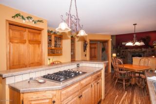 2933 Stonegate Ct, Rochester MN  55902-4252 exterior