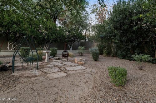 4822 Avenida Del Rey, Phoenix AZ  85083-2203 exterior