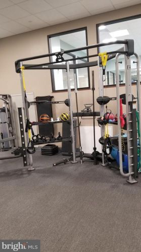 1420 Locust St, Philadelphia PA 19102-4201 exterior