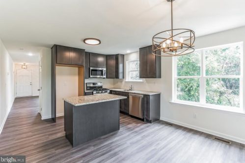 1008 West Ave, New Castle, DE 19720-6234