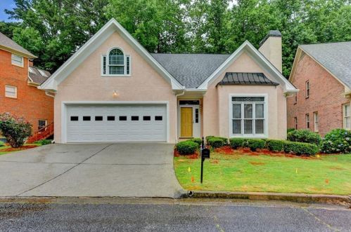 3472 Greystone Cir, Atlanta, GA 30341-5851