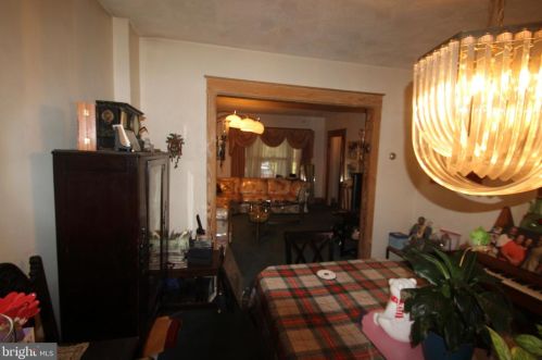 715 Engle St, Chester PA 19013-2702 exterior