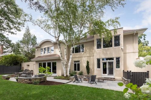 170 Blackstone Blvd, Providence RI 02906-5802 exterior