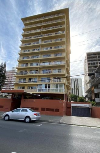 303 Liliuokalani Ave, Honolulu, HI 96815-3549