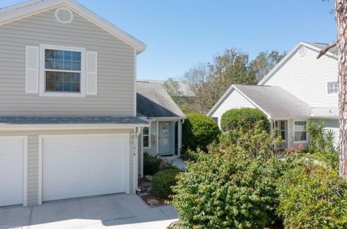 161 Bristol Ln, Naples, FL 34112-5442