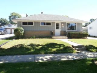 4186 57, Milwaukee WI  53218-5609 exterior