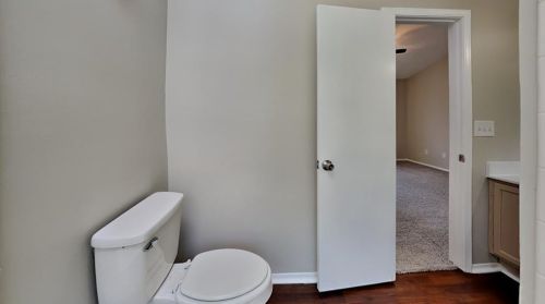 5996 Wellborn Trl, Lithonia GA  30058-8306 exterior