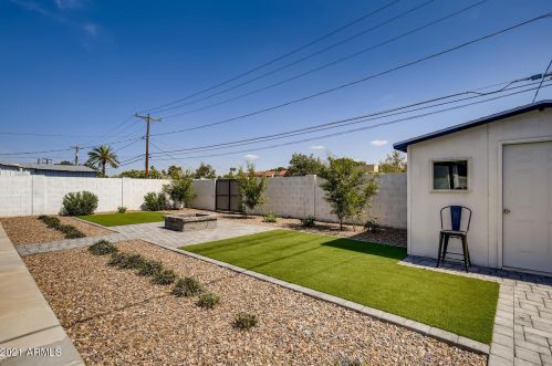 2615 Fairmount Ave, Phoenix AZ 85015-5356 exterior