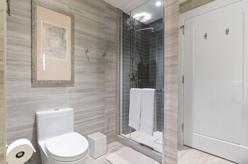 430 Stuart St, Boston MA exterior