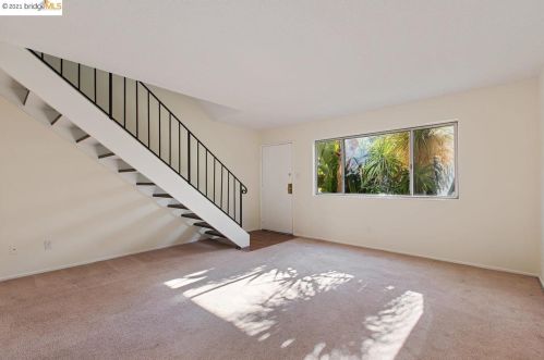 1529 Tyler St, Berkeley CA 94703-2315 exterior